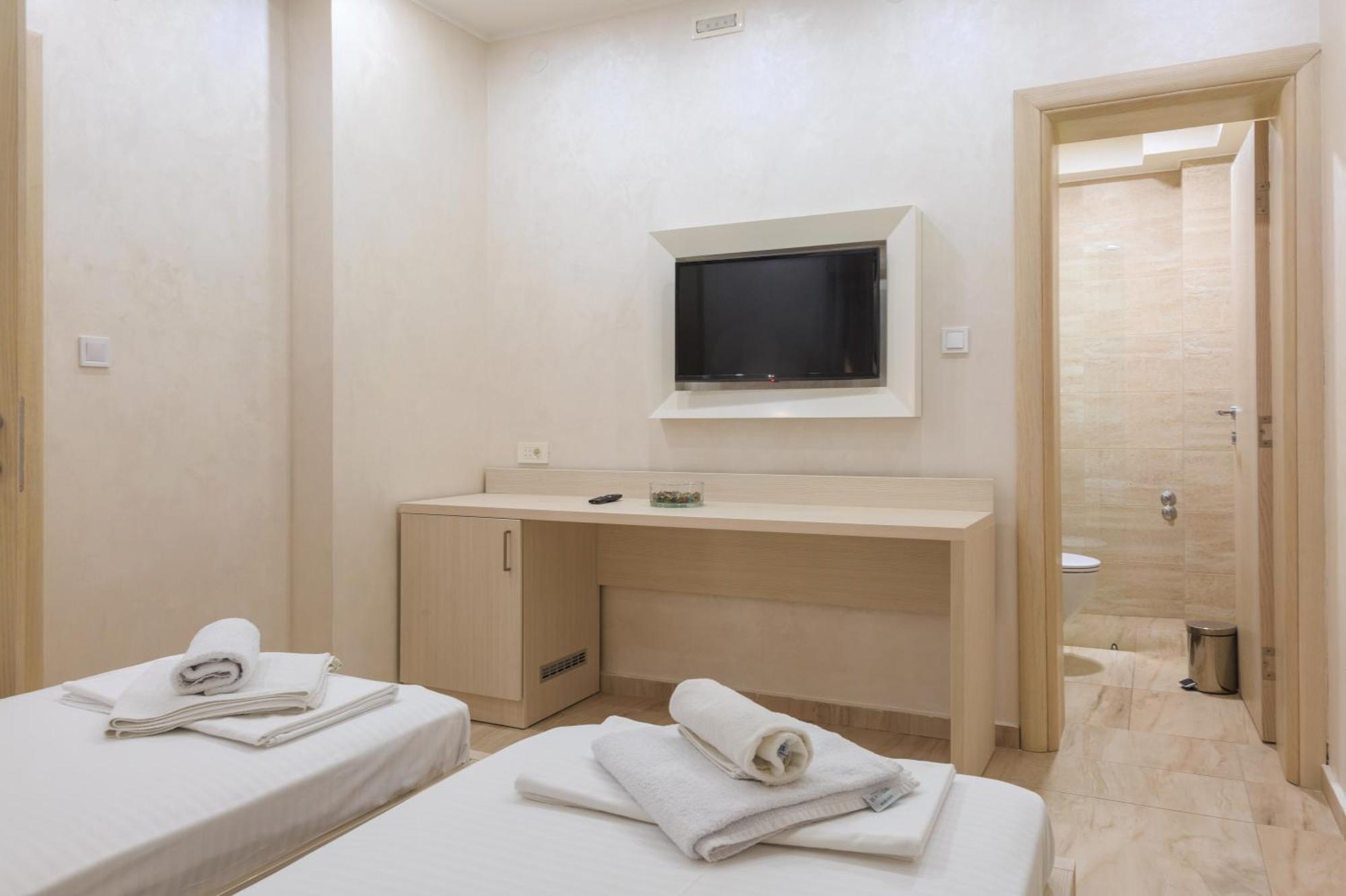 Hotel Maksim Herceg Novi Buitenkant foto